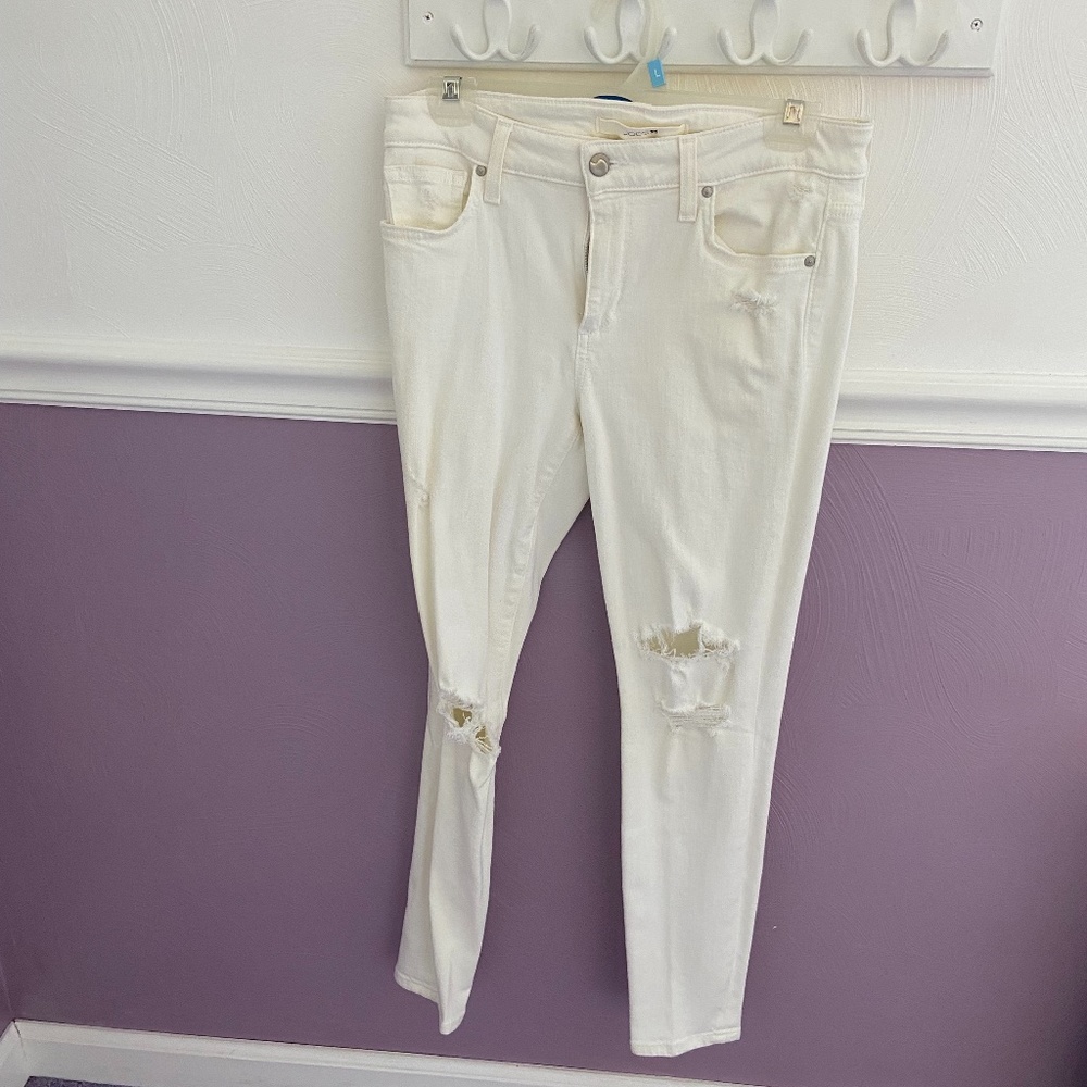 Off-white Distressed Joe's Skinny Jeans